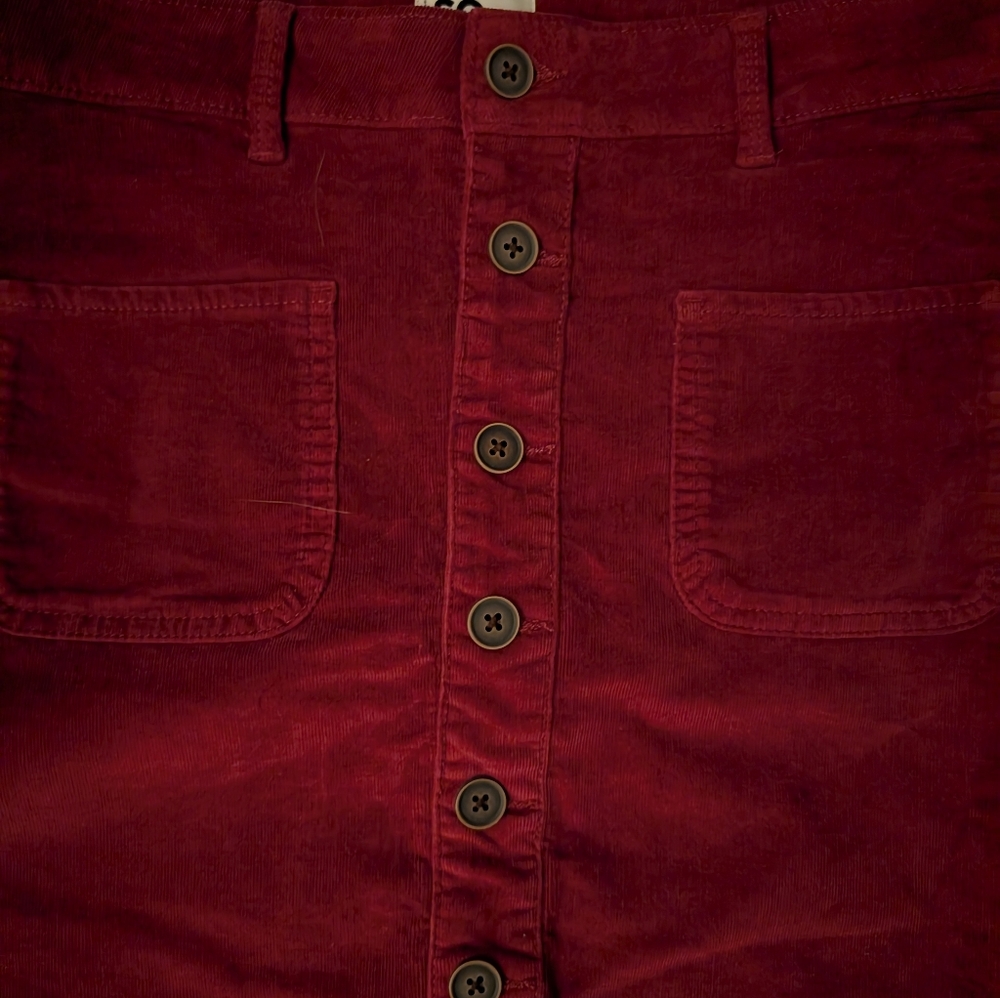 SO Wine/Burgundy/Maroon Button-Front Mini Skirt - Picture 4 of 4